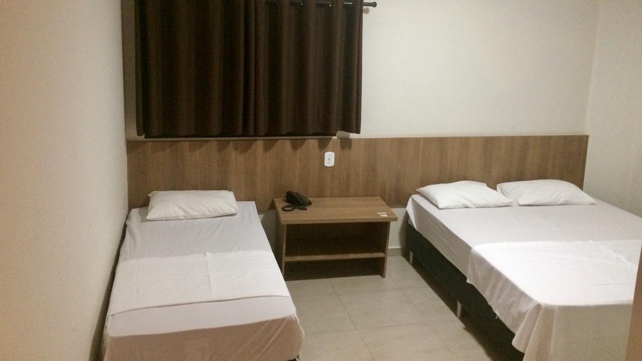 Cast Comfort Hotel Paranaiba Екстер'єр фото